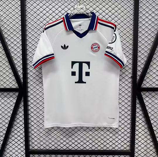 Bayern München Auswärtstrikot 2026 / 2027